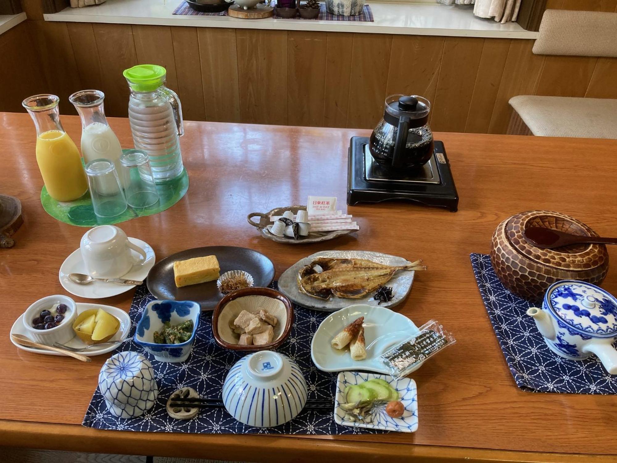 旅館 ふじとみた 忍野村 エクステリア 写真